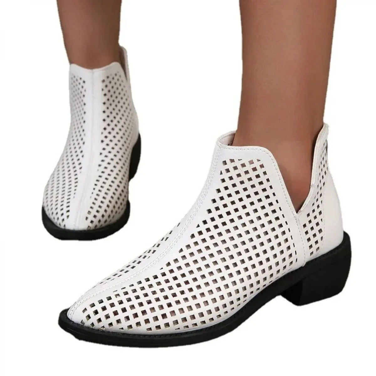2023 Scarpe da donna di moda di alta qualità Stivali da donna moderni Stivali corti da partito vuoti Scarpe a punta Tinta unita