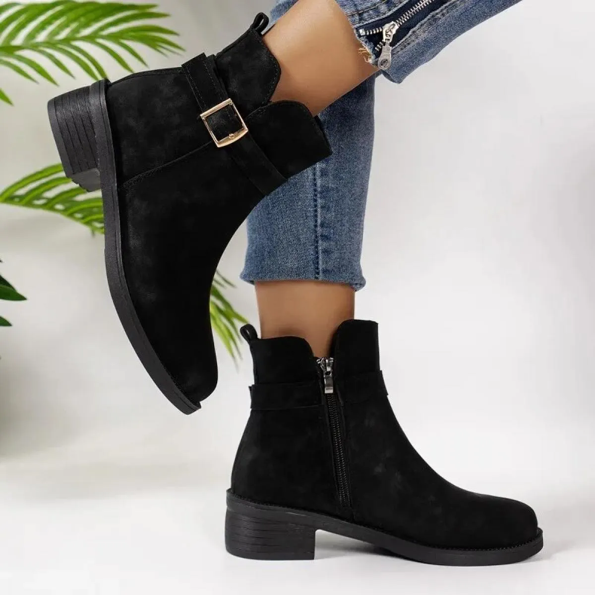 2024 moda primavera vendita calda stivali retrò pu scarpe classiche cerniera tinta unita tacco quadrato stivali da donna zapatos