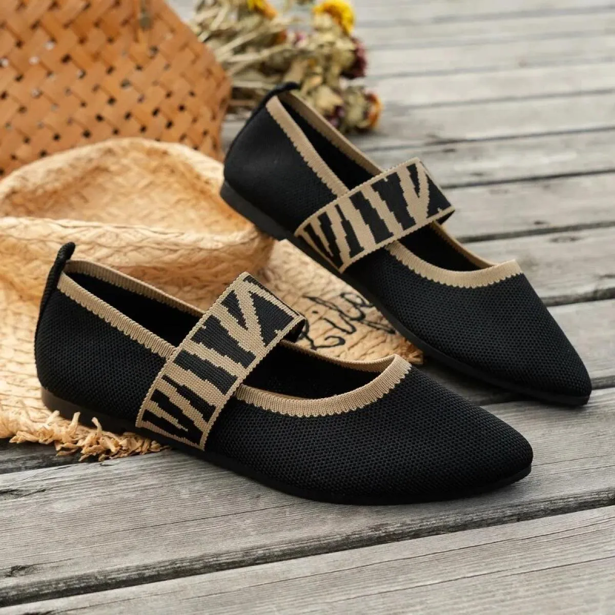 Ballerine da donna Scarpe casual Tacco basso Scarpe da ginnastica eleganti a piedi nudi da donna Socofy Comode scarpe a punta In