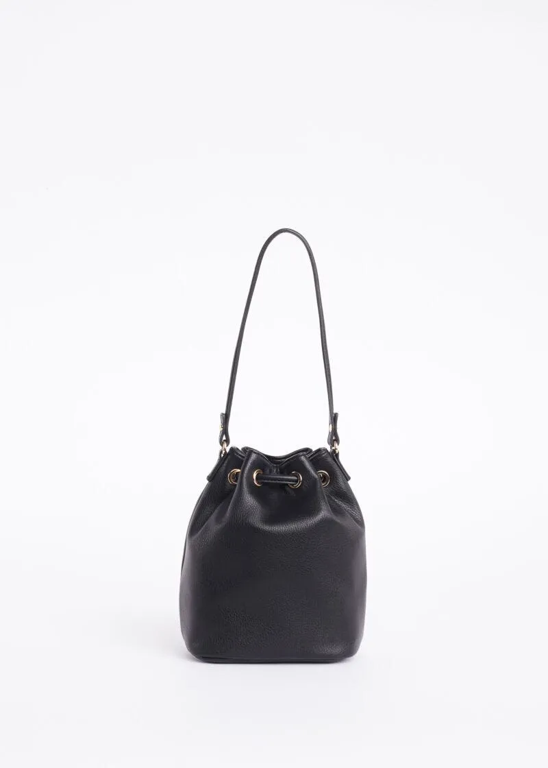 Borsa a secchiello con borchie