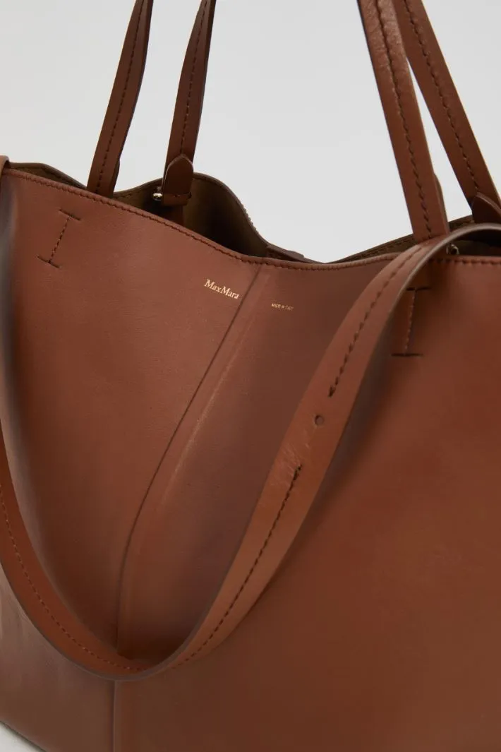 Borsa ampia in vera pelle