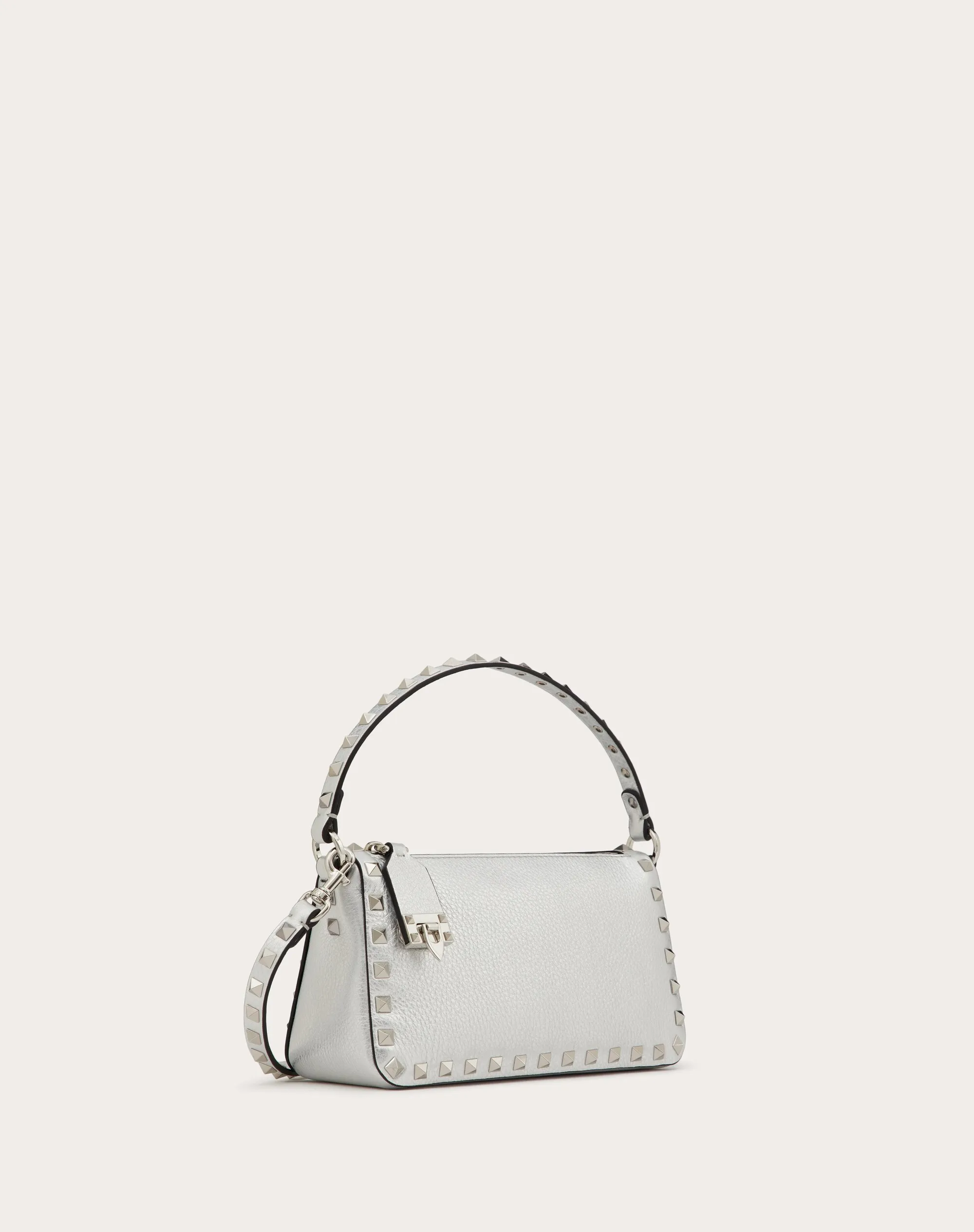 BORSA PICCOLA A TRACOLLA ROCKSTUD IN VITELLO GRANATO METALLIZZATO