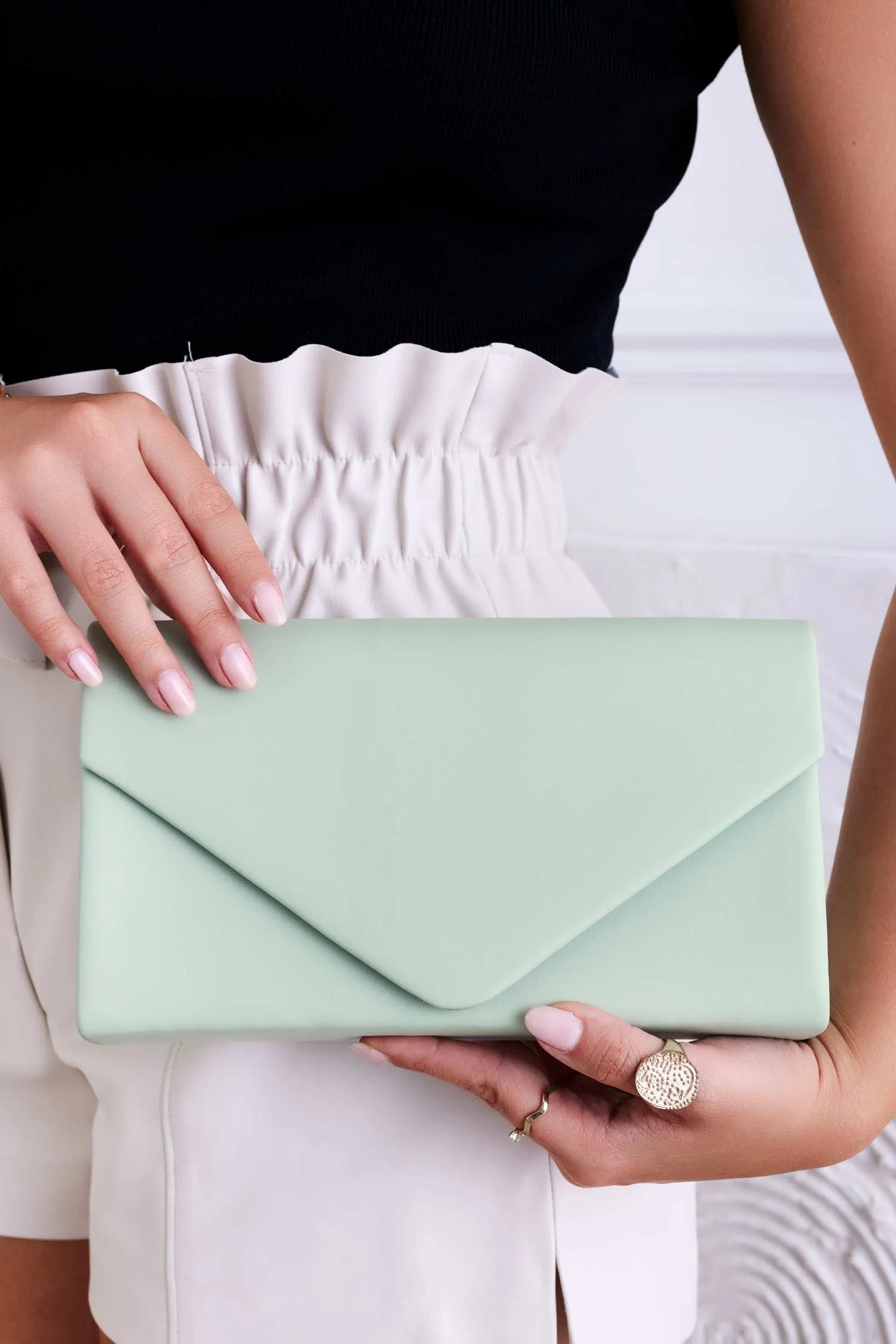 Borsa pochette B205 verde pastello