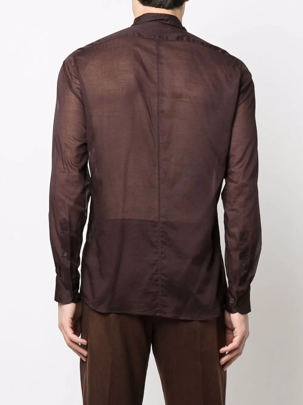 camicia con applicazioni