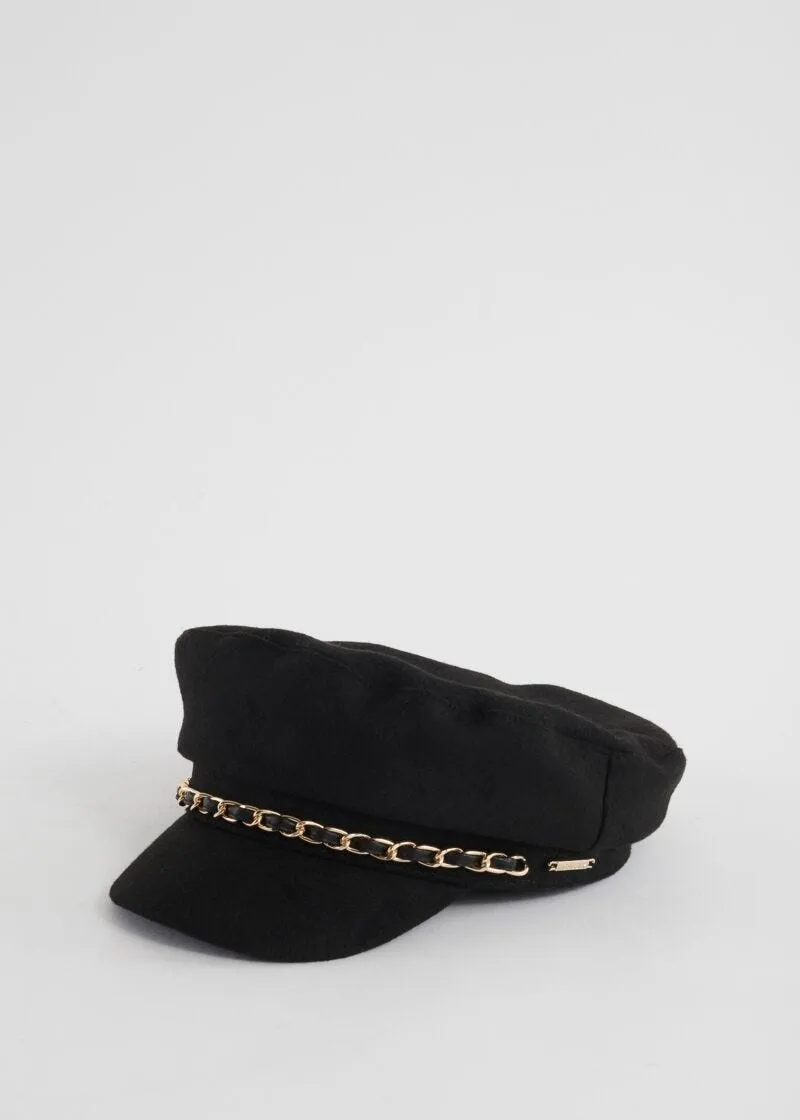Cappello con catena