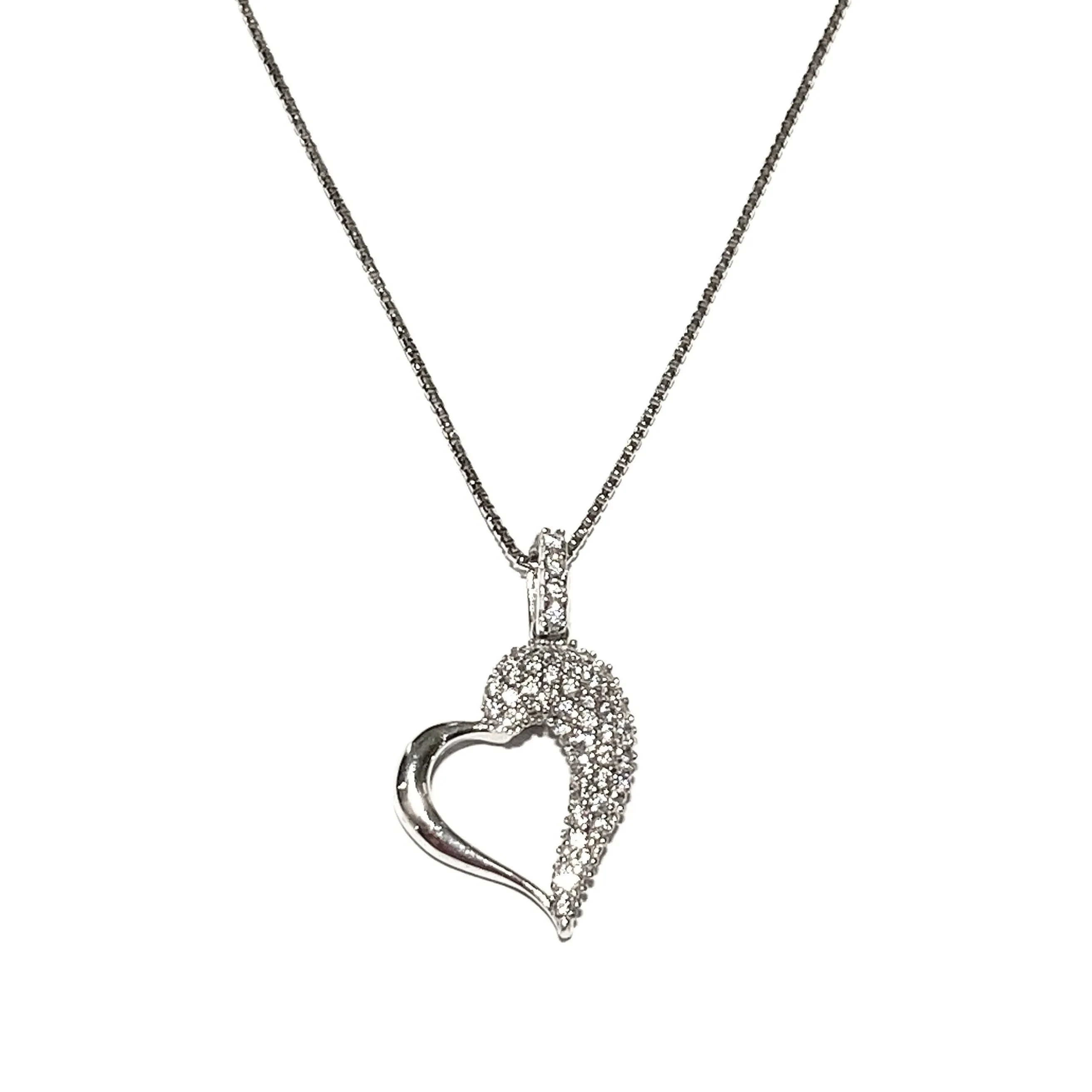 COLLANA CON CIONDOLO A CUORE
