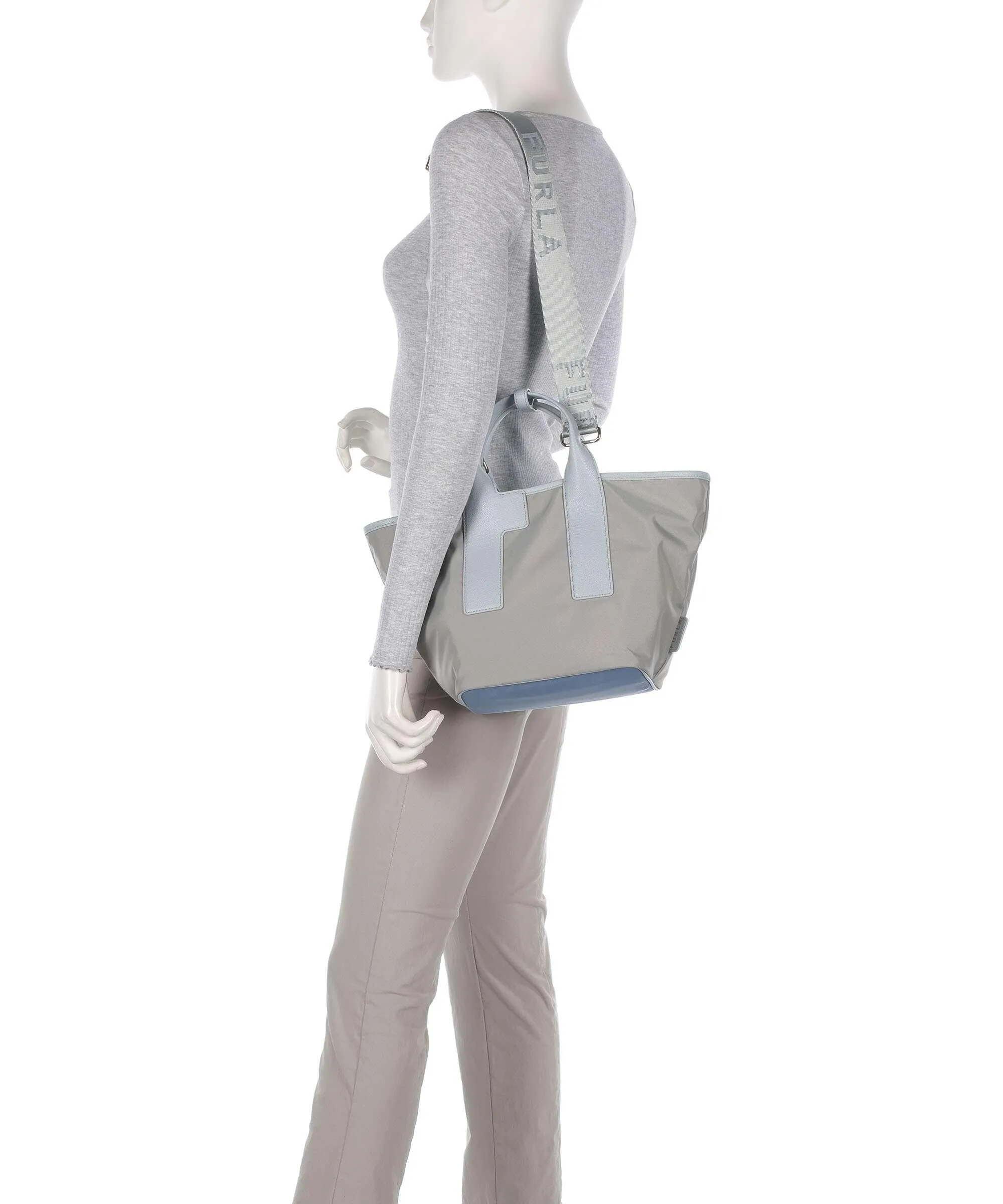  Furla Arco Fly M Borsa a mano nylon blu chiaro  