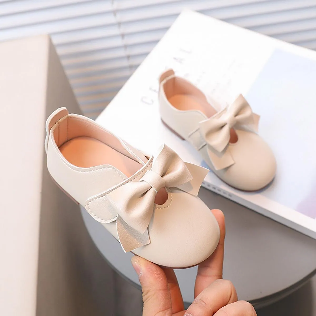 Nuova Primavera Per Bambini Scarpe Da Principessa Per Bambini Scarpe Basse Moda Neonate Bambino Ballerine Scarpe Eleganti Mary J