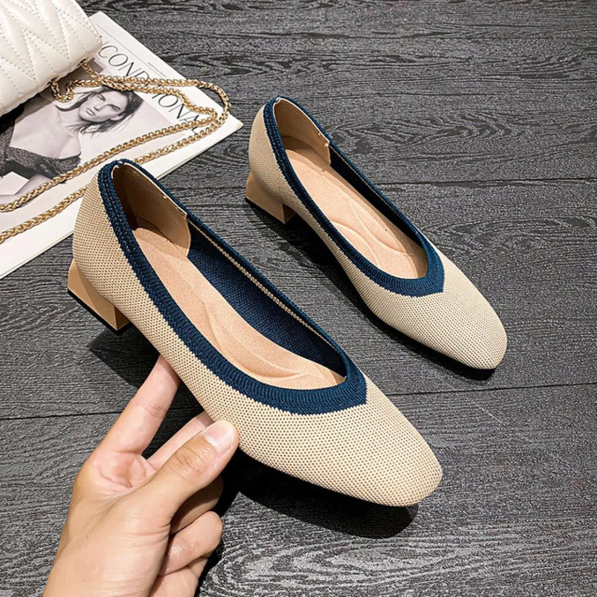 Scarpe con tacco alto Pompe da donna 2022 Nuova primavera e autunno Moda a punta Maglia traspirante Tessuto Plus Size 43 Scarpe