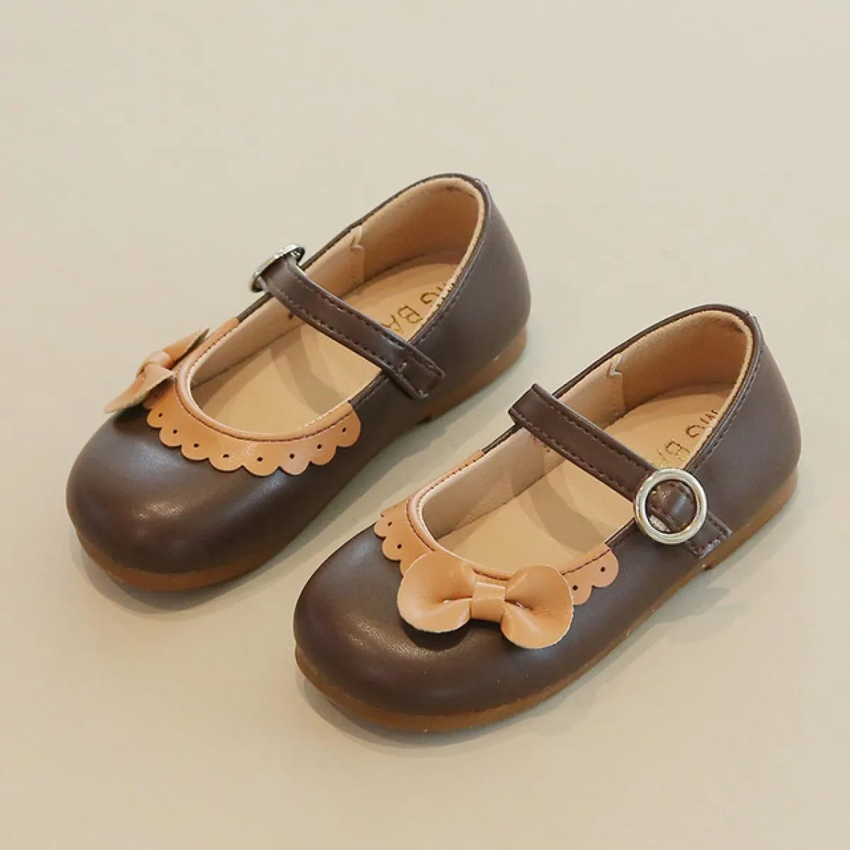 Scarpe da principessa Ballerine Designer di marca Scarpe da ragazza degne di nota per bambini Tutte abbinate alle belle scarpe M