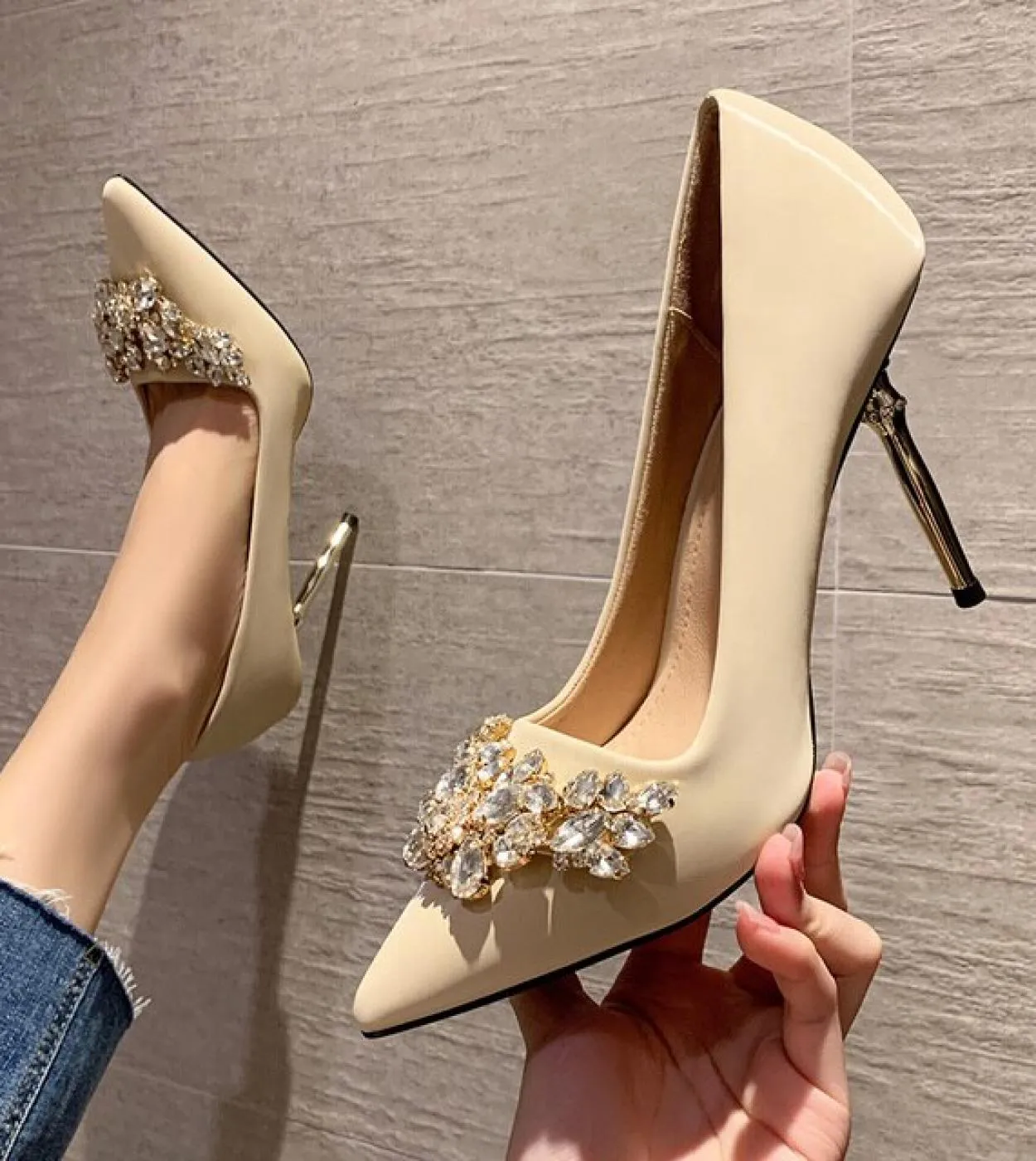 Scarpe Donna Décolleté Nuove donne Scarpe con tacco alto Moda Scarpe da sposa in cristallo Décolleté Donna Tacchi a spillo Scarp
