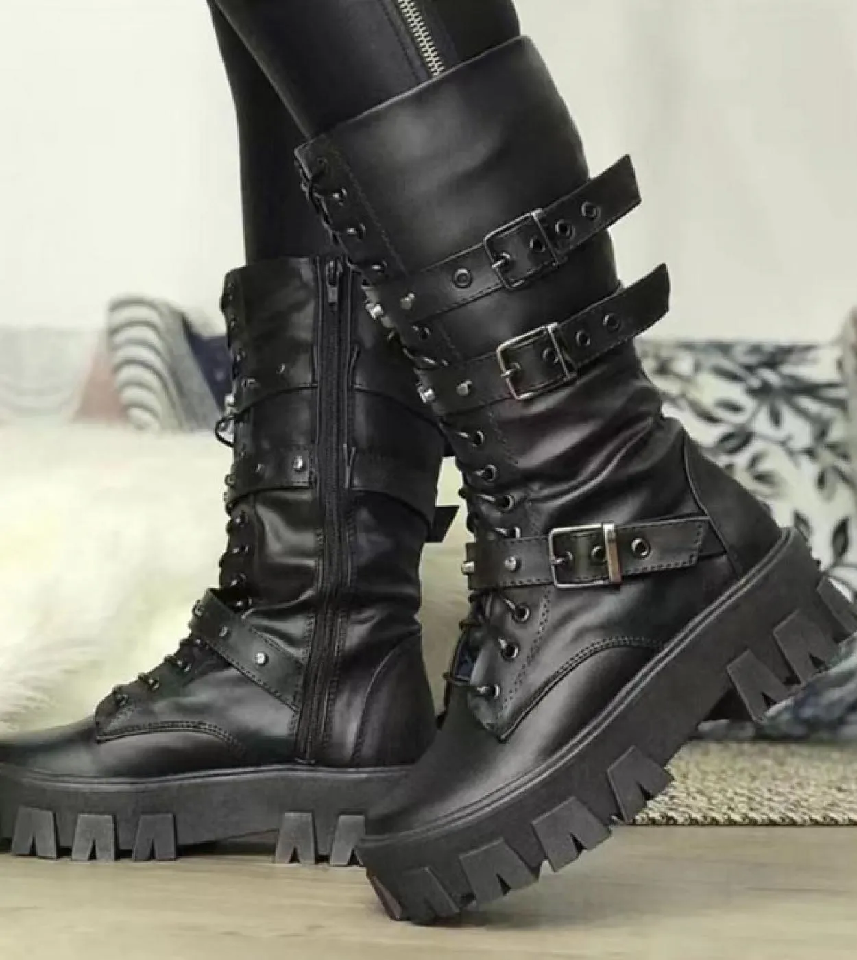Stivali da moto da donna Punk Goth con fibbia Scarpe con plateau con tacco grosso Rock Kpop Stivali da combattimento di marca di