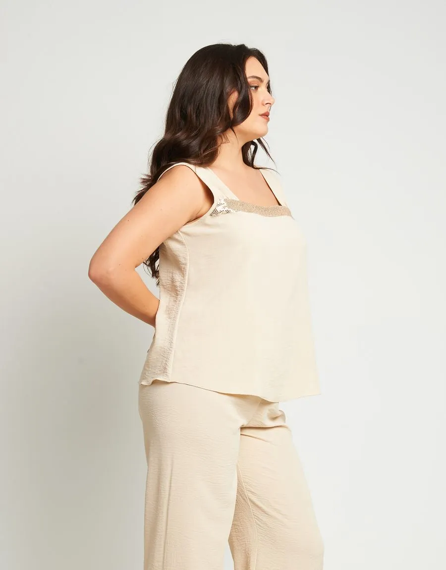 Top a spalla larga con inserto frontale