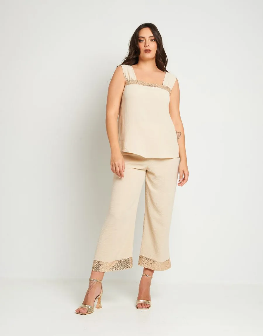 Top a spalla larga con inserto frontale