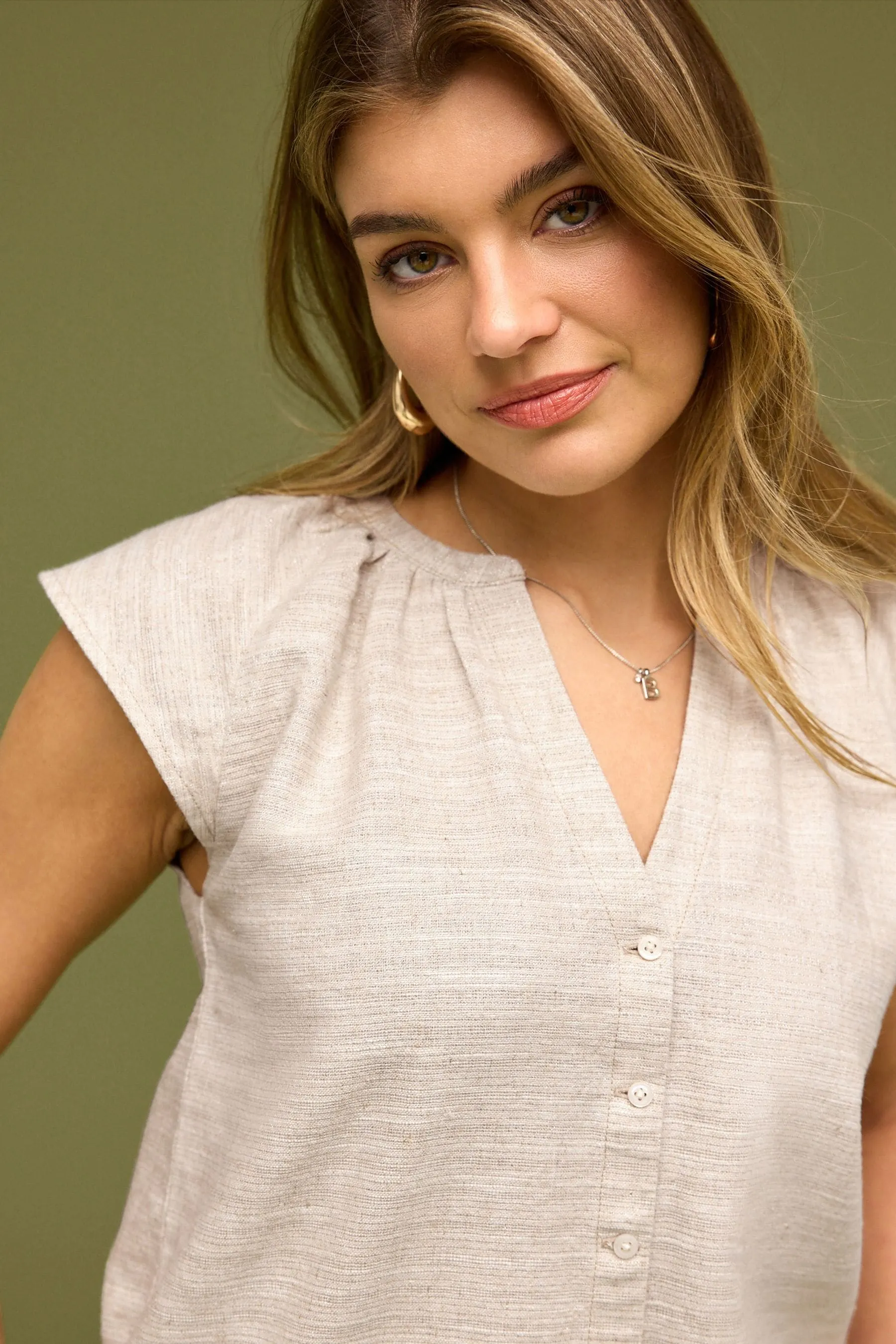 Top in Blend lino con maniche con bottoni